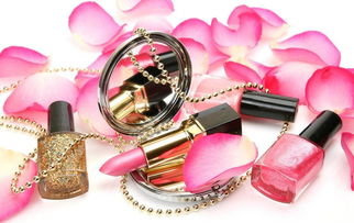 破浪前行 我國化妝品市場競爭白熱化，2023年零售額有望突破4000億大關(guān)